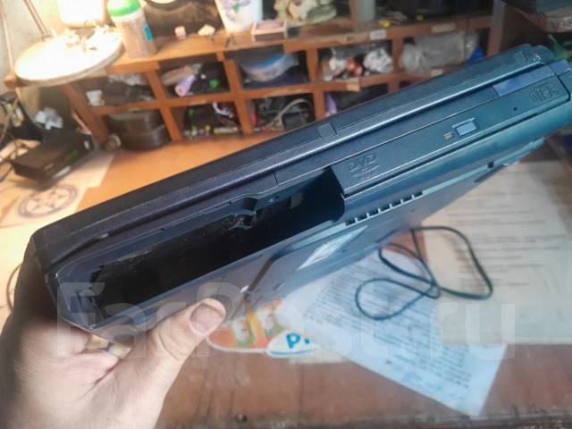 Sony VAIO. 15", 1,5����, ��� 1024 ��, ���� 100��� ����