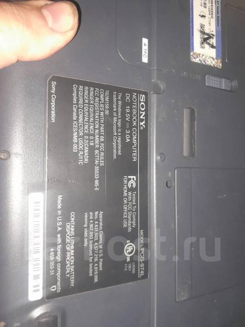 Sony VAIO. 15", 1,5����, ��� 1024 ��, ���� 100��� ����