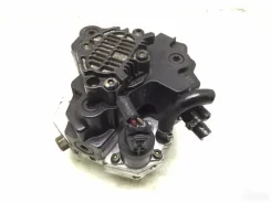 ���� Volvo XC90 8689590 2.4 D5 8689590 ����