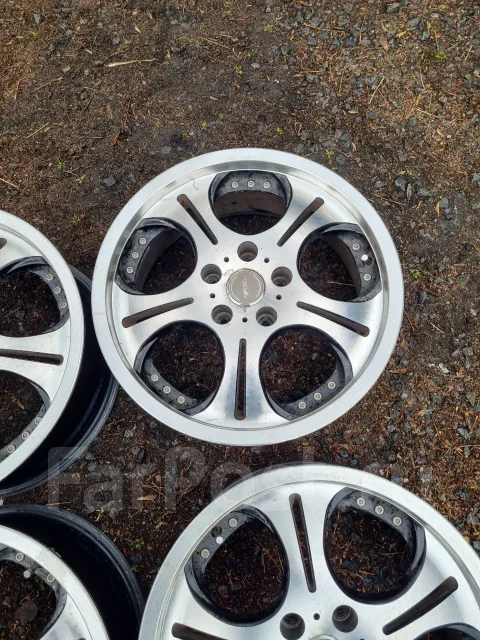 Bridgestone Toprun. 7.0x17", 5x114.3, ET35 ����