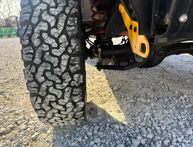 Suzuki Jimny ����