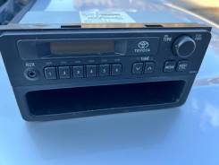 ������ ��������� Toyota Radio AUX ����