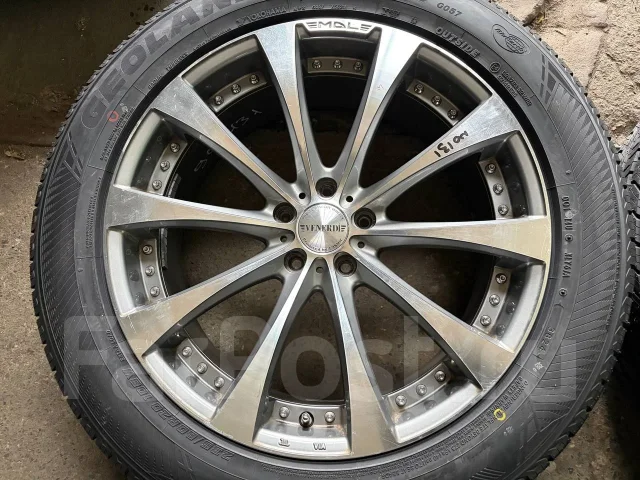 Venerdi. 8.5x20", 5x114.3, ET45 ����