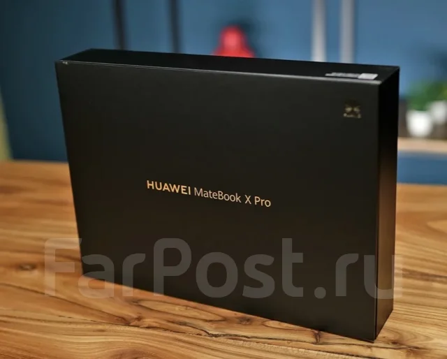 Huawei MateBook X Pro. 14.2", 2,2����, ��� 16 ��, ���� 1 000���, WiFi: 1, Bluetooth: 1, ����������� �� 6��. ����