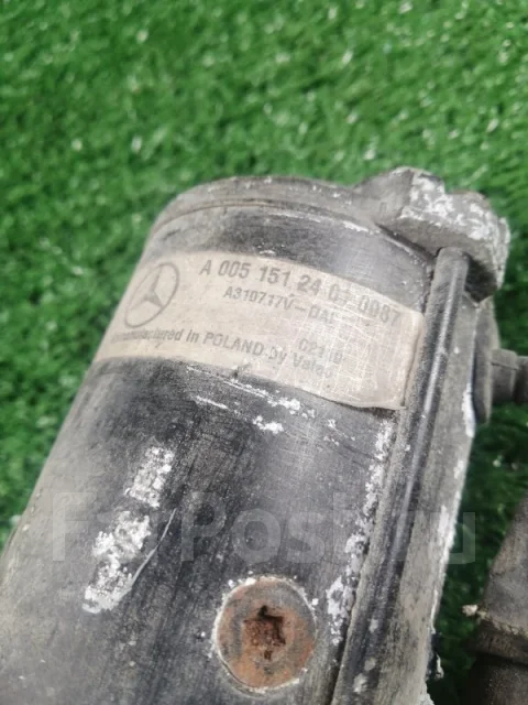 ������� Mercedes-Benz S-Class 2000 A0051512401 W220 M137 A0051512401 ����