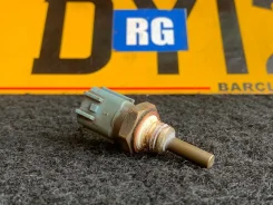 ������ ����������� Nissan Almera 2004 226300M200 QG18DE 226300M200 ����