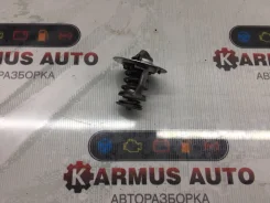 ��������� Mitsubishi Chariot Grandis MD338234 N94W 4G64 MD338234 ����