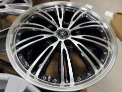 BADX Loxarny EX Matrix Junior. 7.0x18", 5x114.3, ET38 ����
