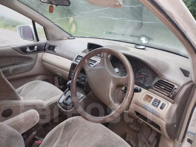 Mitsubishi Chariot Grandis. N94W, 4G64 ����