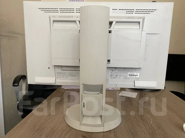 Eizo. 23" ����