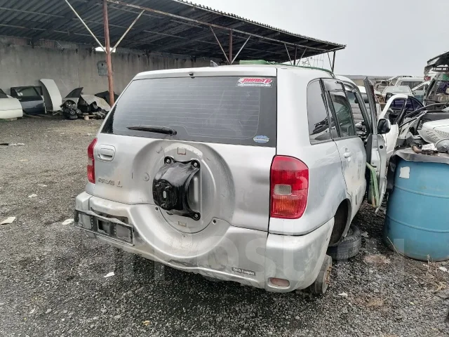 Toyota RAV4. ZCA260033935, 1ZZT ����