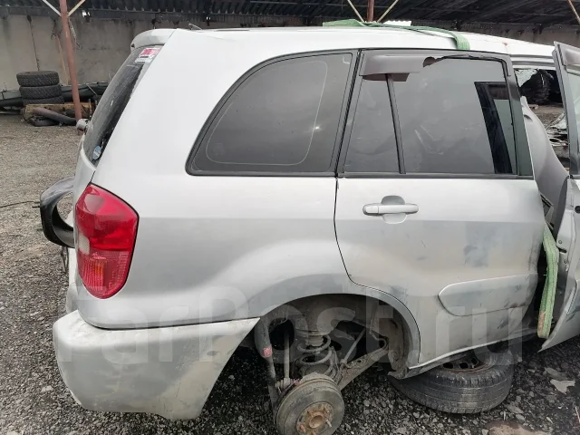 Toyota RAV4. ZCA260033935, 1ZZT ����