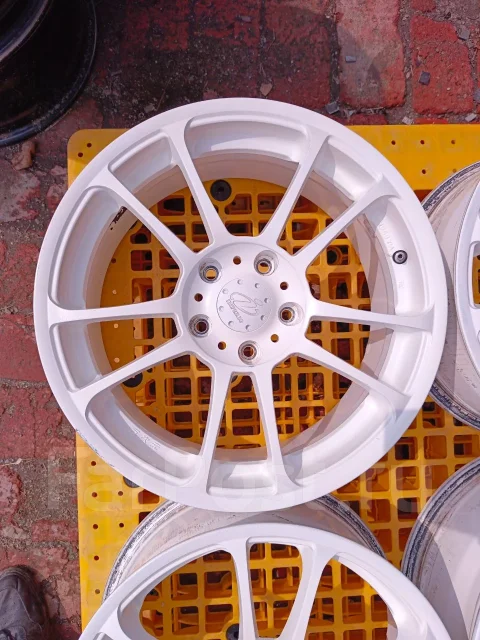 5Zigen Inperio X-5. 7.0x17", 5x114.3, ET42 ����
