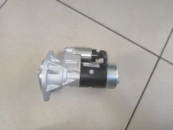 ������� ����������� Isuzu ELF 4HF1 4HG1 24V 9T 8943334380 8943334380 ����