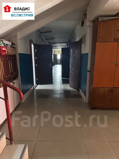 ��������� ���������. 1100��&sup2;, ����� �������������� 1�, �-� 5 ��, 1,2/2 ���� ����