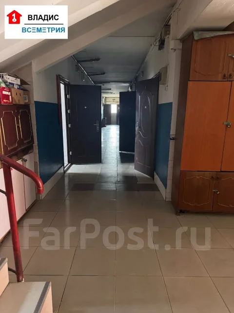 ��������� ���������. 1100��&sup2;, ����� �������������� 1�, �-� 5 ��, 1,2/2 ���� ����