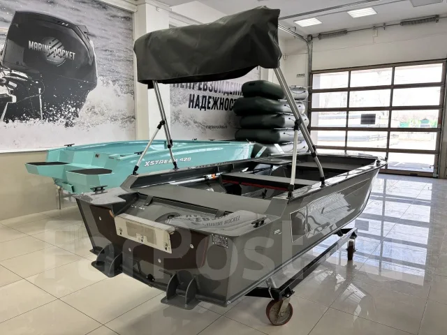 Swimmer. 2026 ���, ����� 4,1��., ��������� ��� ���������, 20��.�., ������ ����