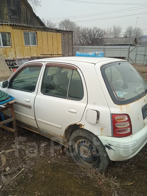 Nissan March. K11954927, CG10042208C ����