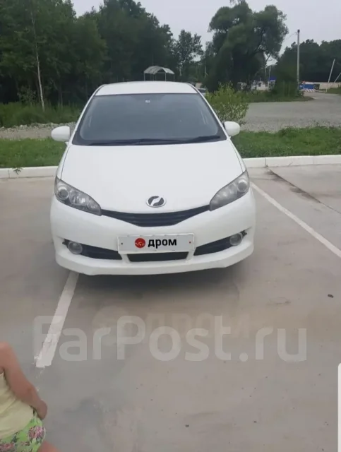 Toyota Wish. �������, ��������, 1.8 (150��.�.), ������, 180����. �� ����