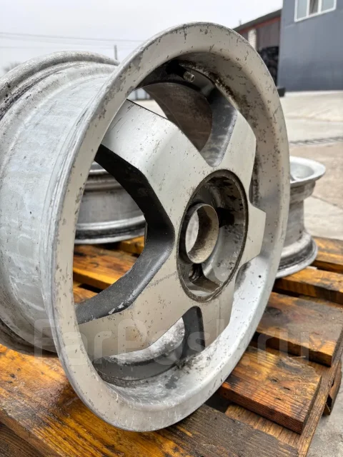 PIAA. 7.0x16", 4x114.3, ET50 ����