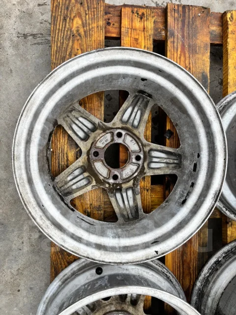 PIAA. 7.0x16", 4x114.3, ET50 ����
