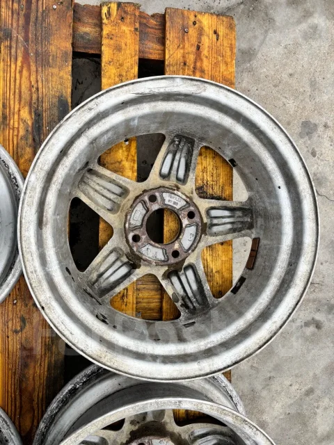 PIAA. 7.0x16", 4x114.3, ET50 ����