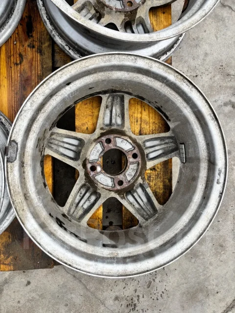 PIAA. 7.0x16", 4x114.3, ET50 ����