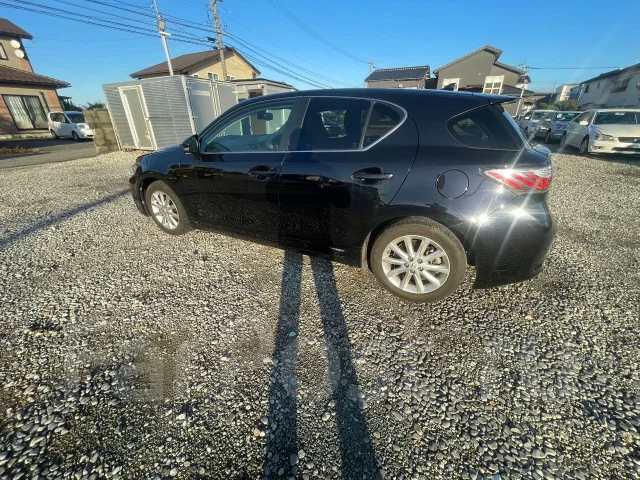 Lexus CT200h. ZWA10, 2ZRFXE ����