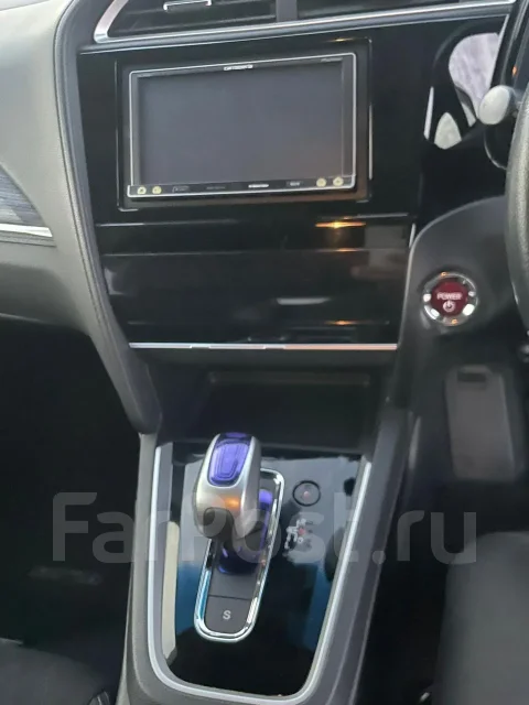Honda Shuttle. GP7 ����
