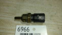 ������ ����������� Mitsubishi Chariot MD177572 MD177572 ����
