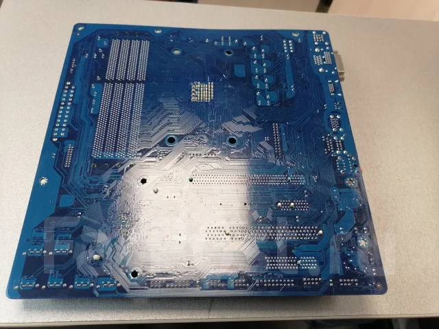Socket FM2 ����