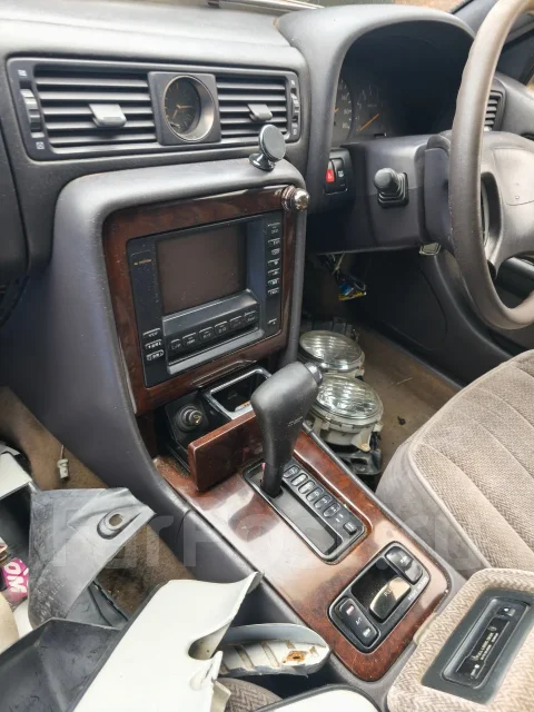 Nissan Cedric. PY32 418811, VG30 923987N ����