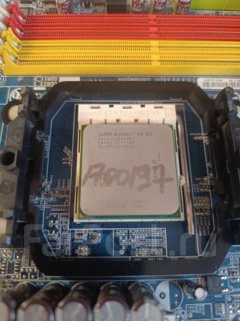 Socket AM2 ����