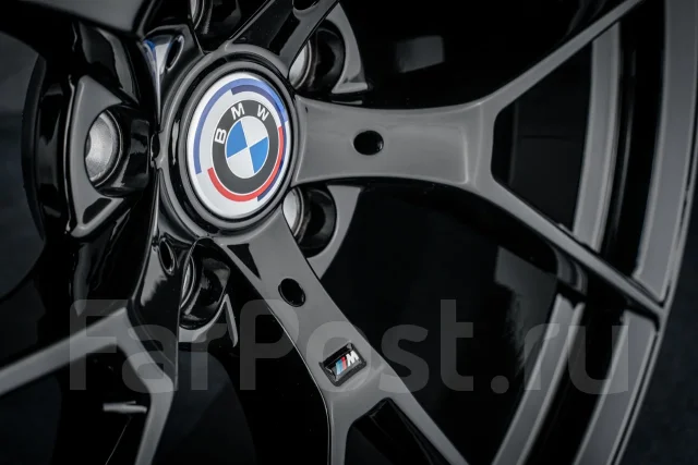 BMW Racing Dynamics. 8.0/8.5x20", 5x112, ET27/40, �� 66,6���. ��� ����� �� ������������ ����