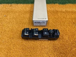 ���� ���������� ������������������ Kia Sorento Prime III (2014�2017) Kia 93571C5100 93571C5100 ����