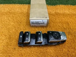 ���� ���������� ������������������ Kia Mohave I ���������� (2016�2020) Kia 935712J410 935712J410 ����