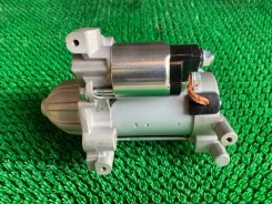 ������� Toyota Land Cruiser 2810038050 URJ202 1URFE 2810038050 ����