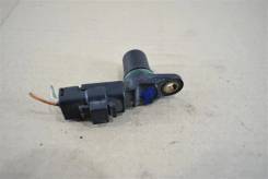 ������ ����������� Renault Scenic 2003 - 2009 8200033686 2 ��������� (����������) K4M 8200033686 ����