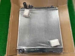 �������� Isuzu ELF 8972410820 NKB1SC 4HF1 8972410820 ����