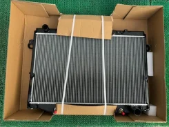 �������� Toyota Land Cruiser 1640017320 UZJ100 2UZFE 1640017320 ����