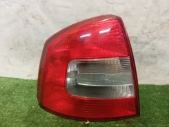 ����-������ Skoda Octavia (A5) 2011 1Z5945111B 1Z5 BSE, ������ ����� 1Z5945111B ����