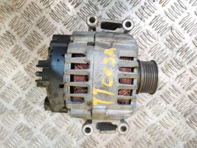 ��������� Audi TT 2011 06H903017E 8J CES 06H903017E ����