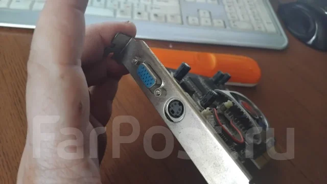 ����� ���������� Geforce4 mx440se 64mb ����
