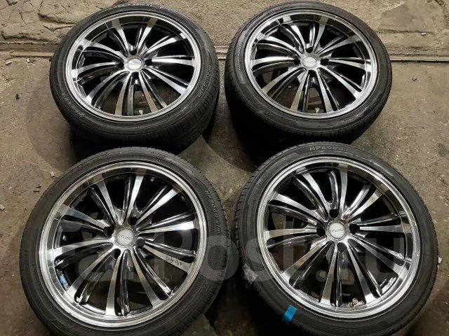 Hot Stuff Stich Explorer. 7.0x17", 4x114.3, ET29 ����