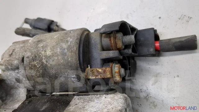������� Ford Focus 3 2011-2015 21067100 2197568 ����