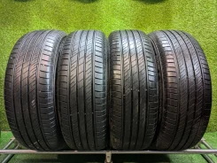 Kumho Solus HS63