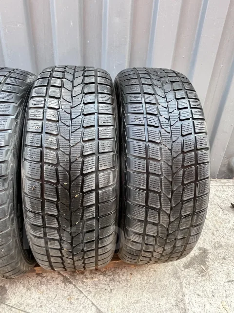 Dunlop SP Winter Sport 400. ������, ��� �����, �/�, ����� 5 % ����