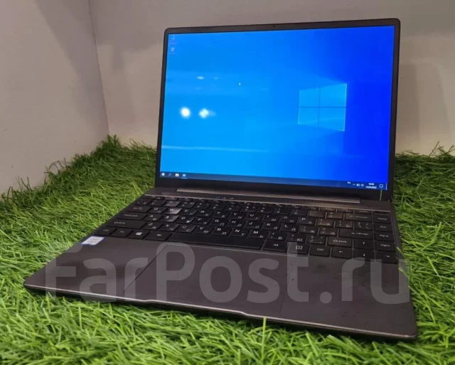 Chuwi. 14", ��� 8 ��, ���� 256���, WiFi: 1, Bluetooth: 1 ����