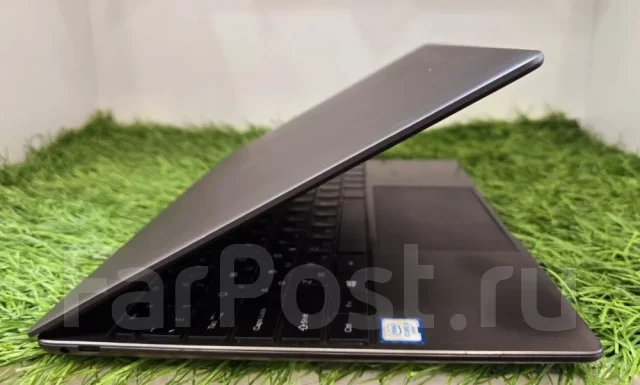 Chuwi. 14", ��� 8 ��, ���� 256���, WiFi: 1, Bluetooth: 1 ����