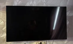 Samsung QE50Q60C. OLED ����